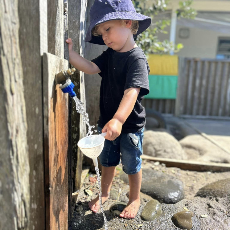 Waterplay outdoors at Busy Bees New Plymouth 