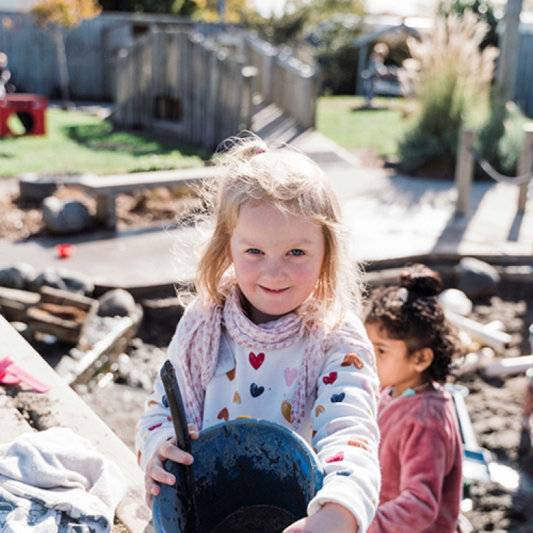 Sensory Outdoor Play at Busy Bees Pioneer Highway