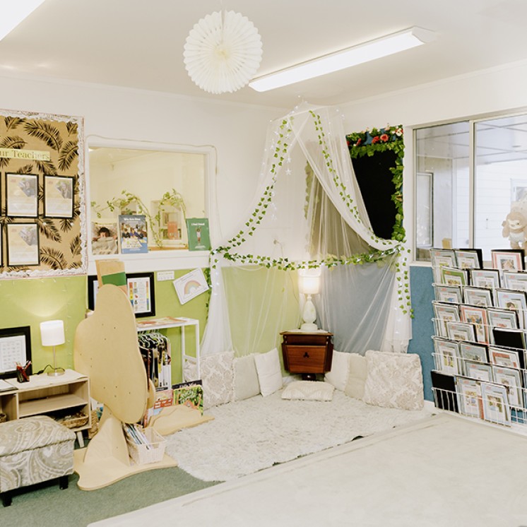 Busy Bees Rosedale Childcare indoor reading books