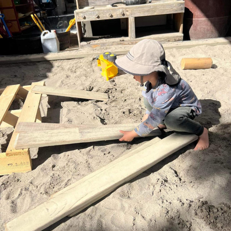 Playing in the Sandpit at Busy Bees Rosedale