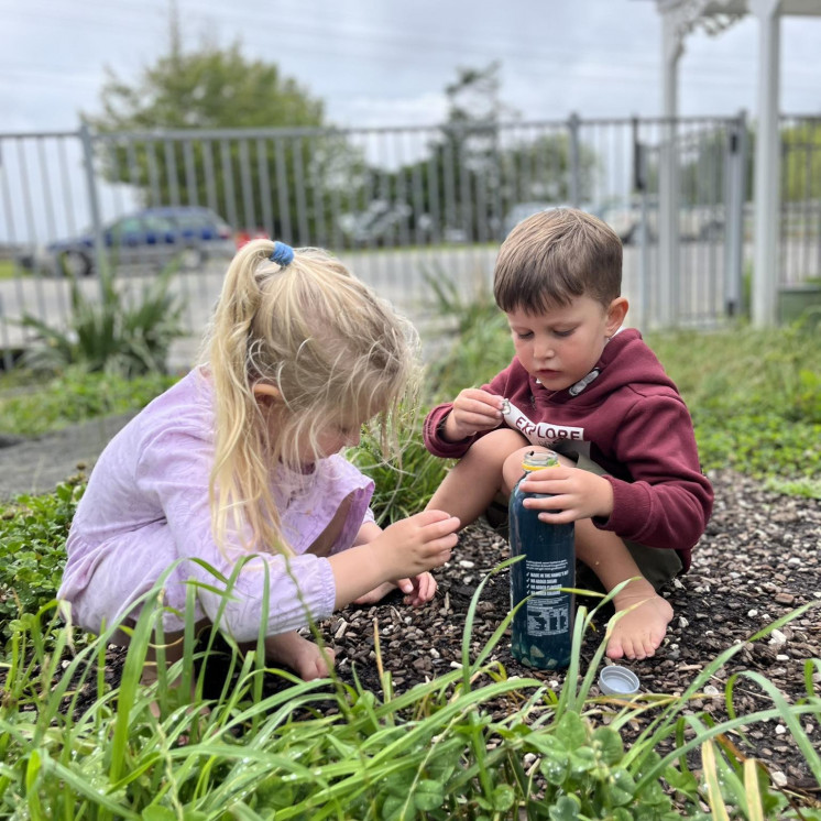 Garden Play at Busy Bees Silverdale 