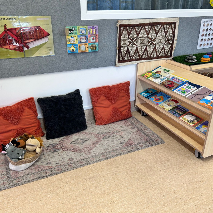 Busy Bees Tahunanui cozy nursery space, reading and comfort
