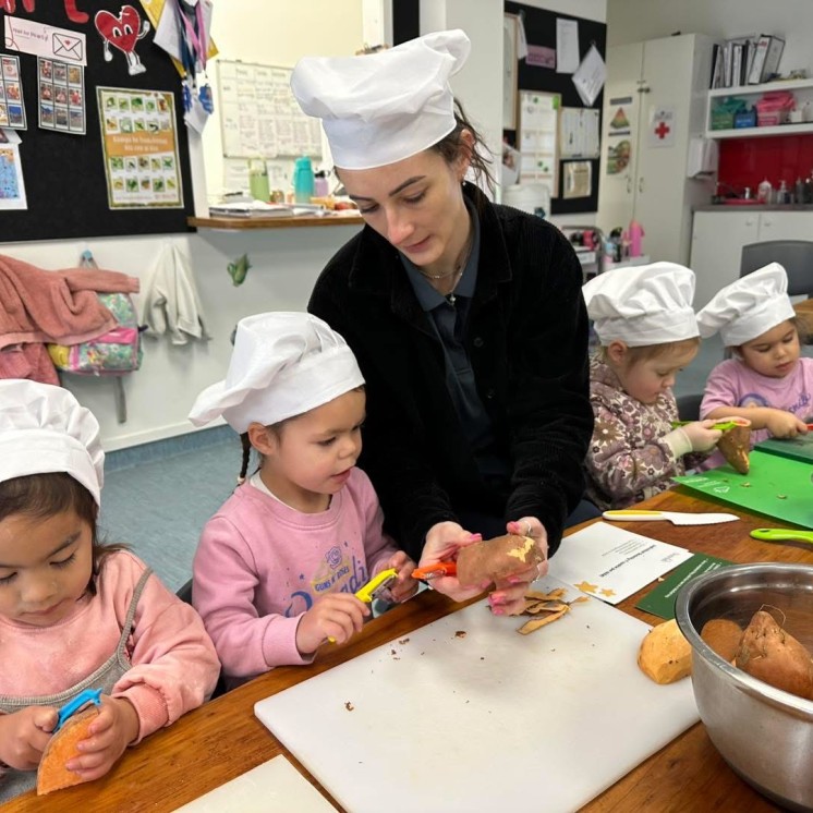 Busy Bees cooking activities