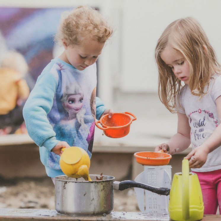 Kitchen play at Silverstream Early Learning by Busy bees